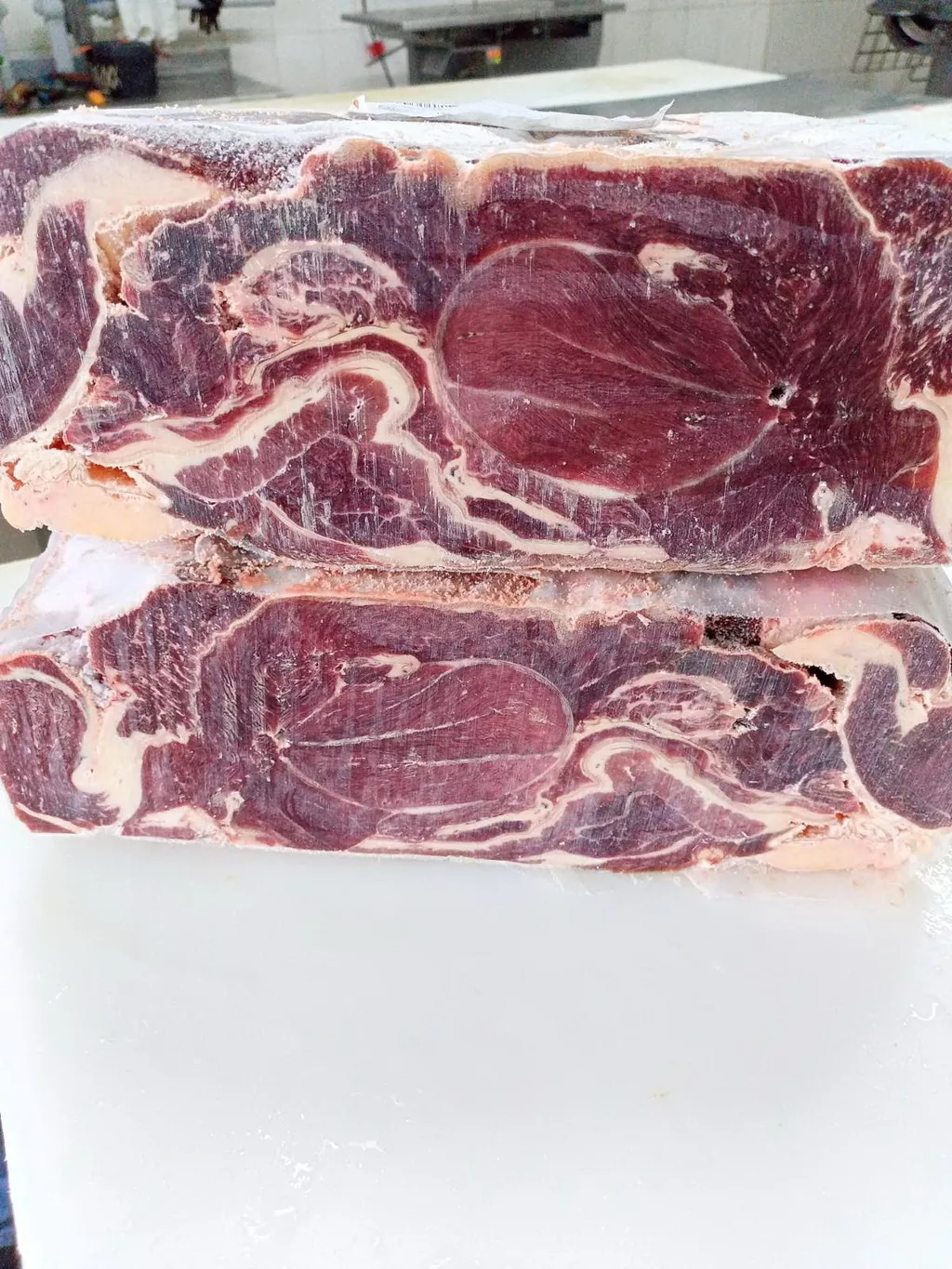 фотография продукта Мясо обваленное говяжье замороженное