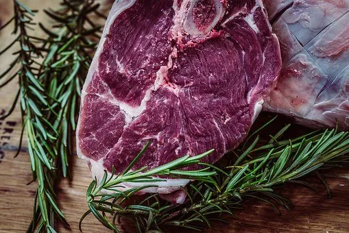 В 2021 году объем производства основных видов мяса в России уменьшился на 0,3% 
