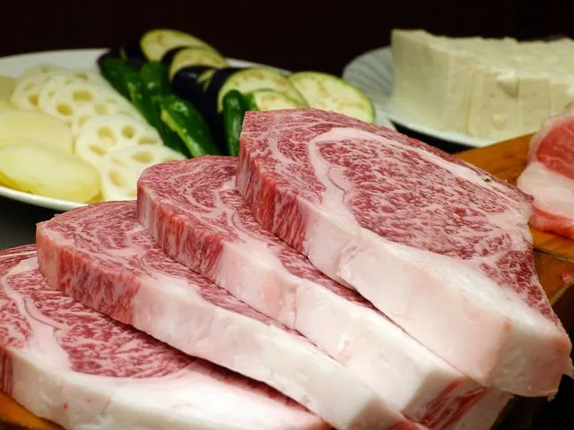 Мировые цены на мясо снижаются шестой месяц подряд