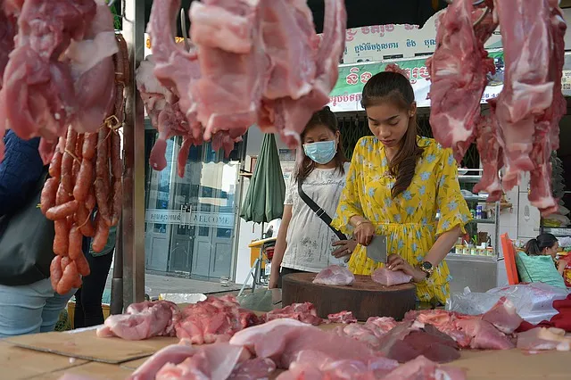 Китай снизит импорт свинины  на 5% в 2022 году