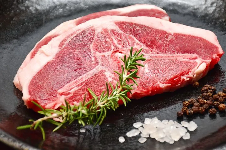 В январе в России снизился спрос на  мясо