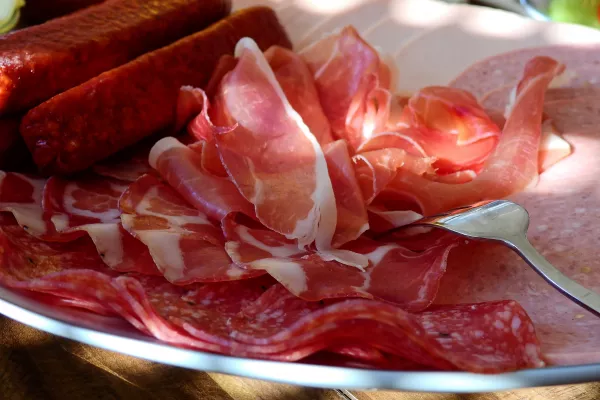 Италия: снижение энергопотребления тревожит производителей мяса и колбасных изделий