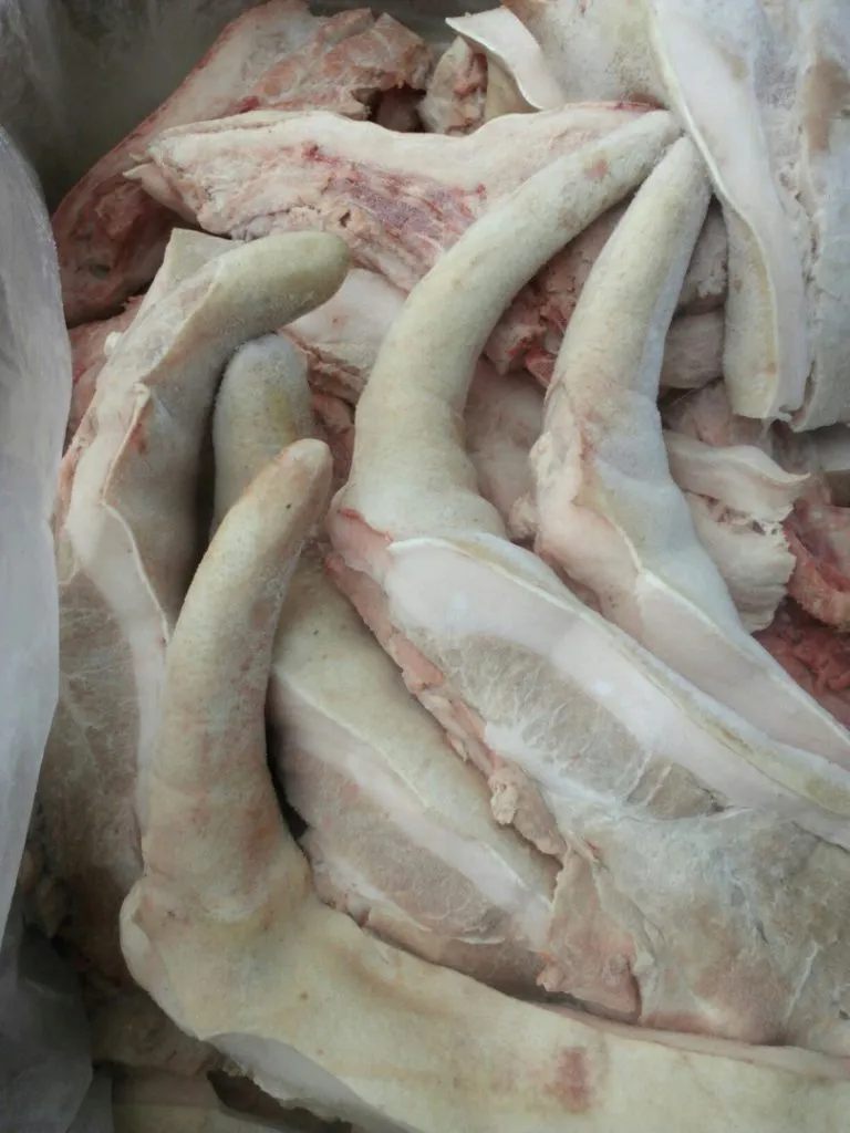 фотография продукта свиные ребра,хрящи,хвосты,ИВР