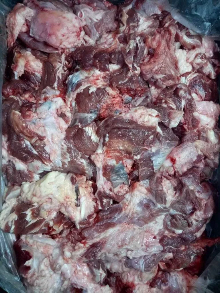 Фотография продукта гов. щеки, мясо головы (собств. пр-во)