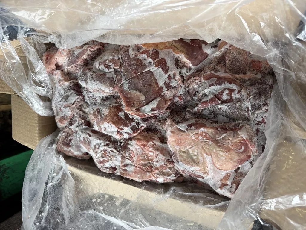 фотография продукта Говяжья щека offal аргентина. постная.