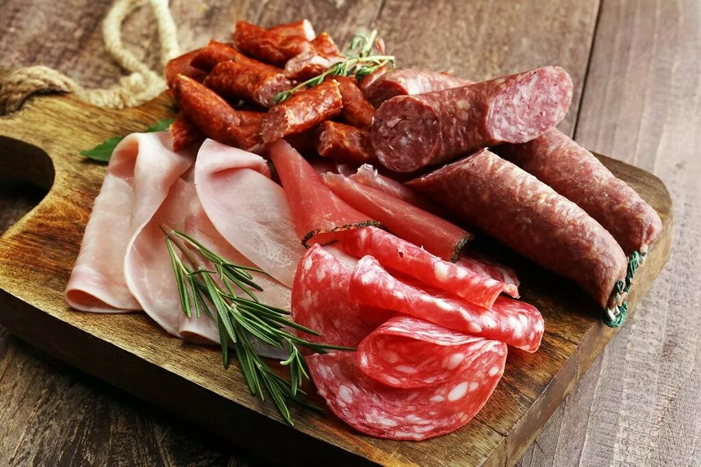 фотография продукта Колбасы и мясные продукты из беларуси