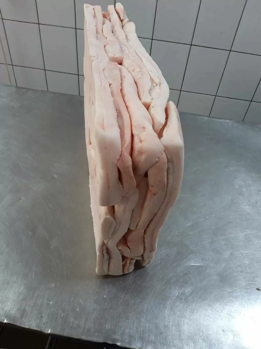 фотография продукта Шпик свиной боковой, хребтовой
