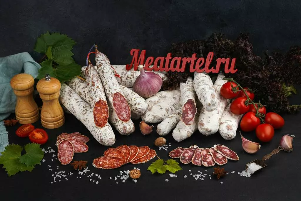 фотография продукта Мясные деликатесы колбасы из европы опт