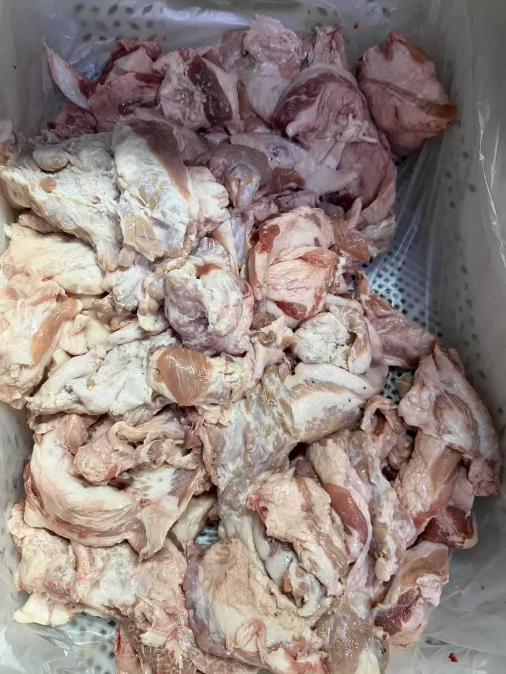 фотография продукта Обрезь щеки свин 