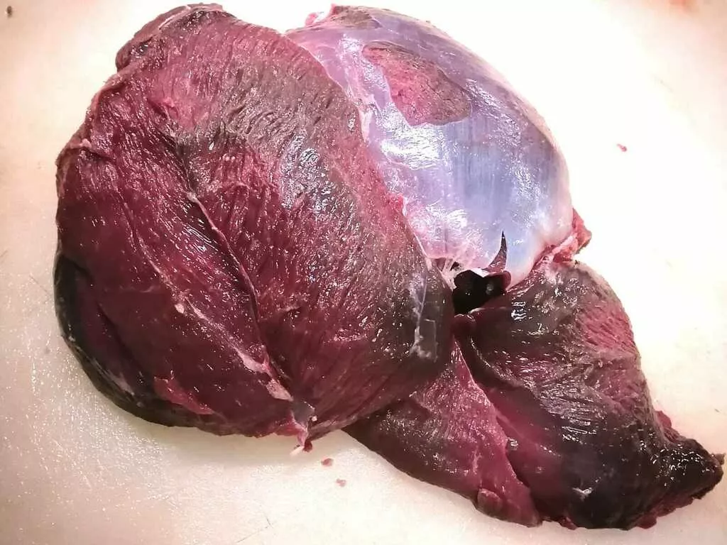 фотография продукта Оленина окорок б/к (тазобедренный отруб)