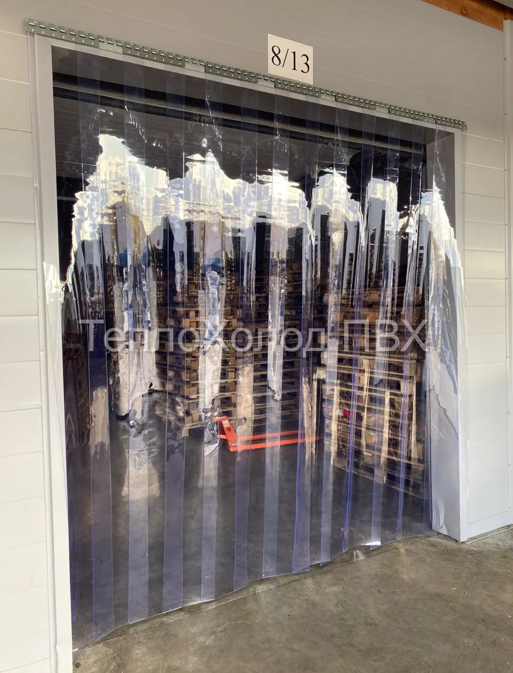 Фотография продукта Полосовая пвх-завеса,  штора на склад