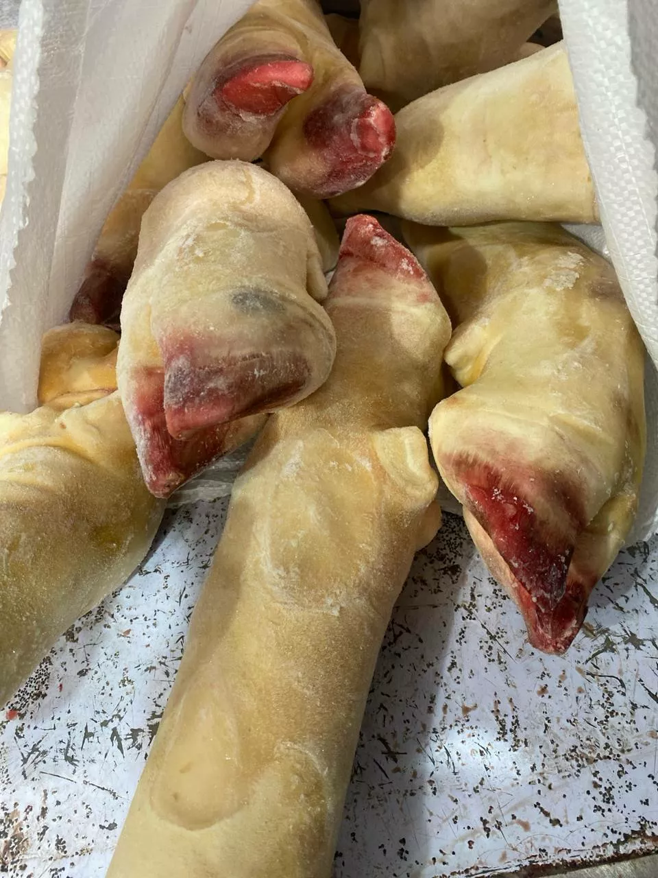 Фотография продукта Ноги говяжьи белые, бритые безнал с всд