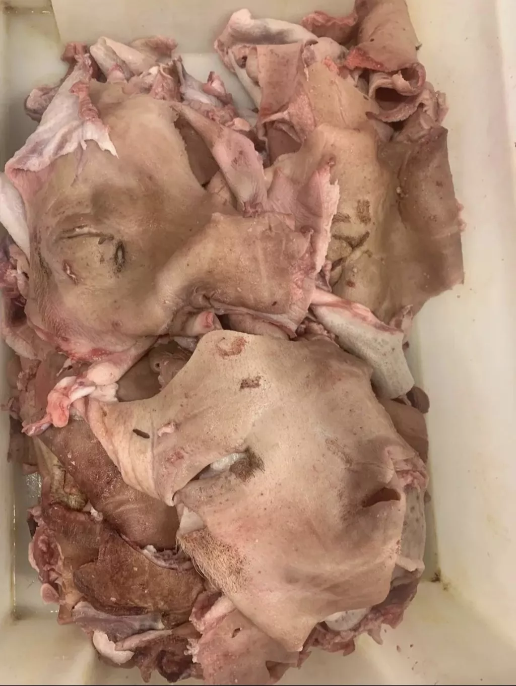 фотография продукта Маска шкура свиных голов