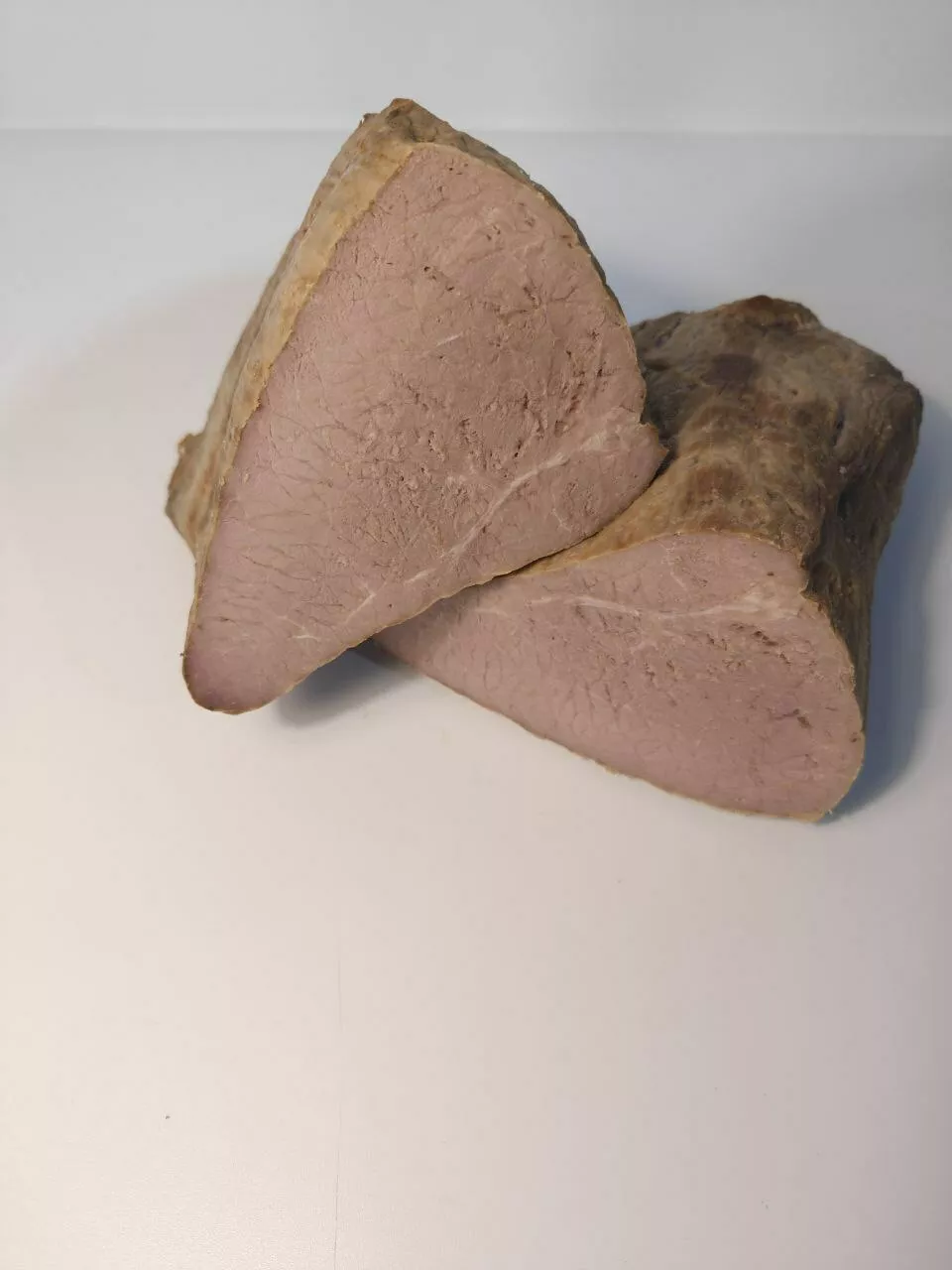 Фотография продукта Говядина вареная и варено-копченая