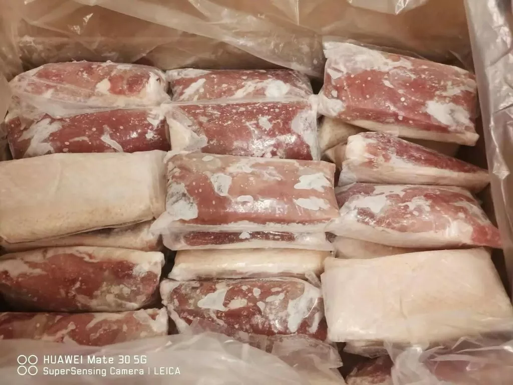 фотография продукта Филе утиной грудки б/к  на кожи ООО тдм