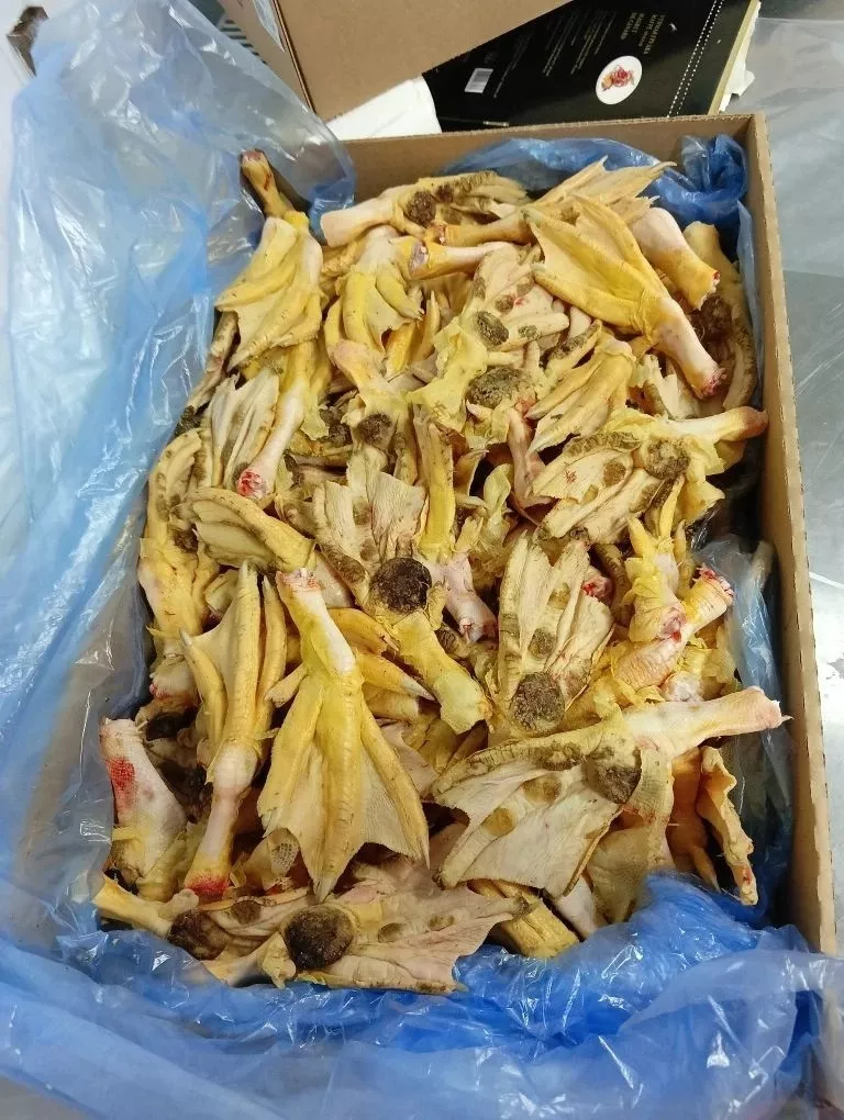 фотография продукта Лапы утиные кг.