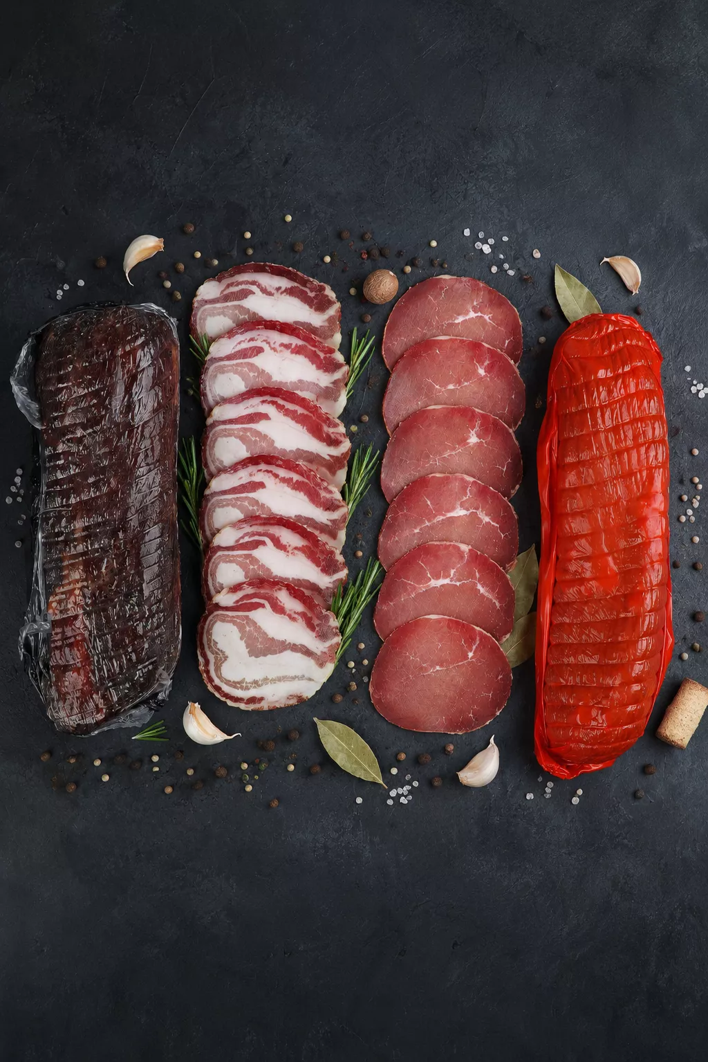 фотография продукта Мясные деликатесы коппа прошутто ломо 