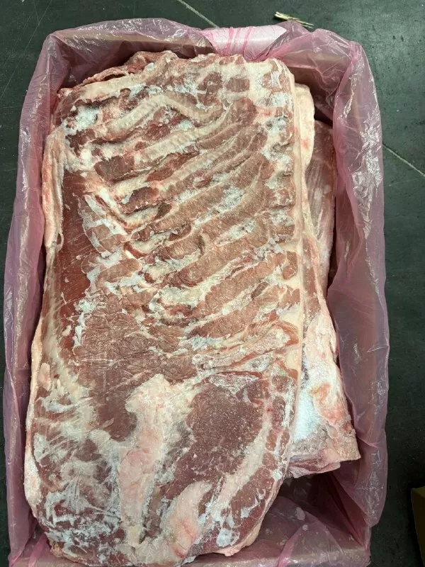 Фотография продукта Грудинка свиная без кости, на шкуре ивр