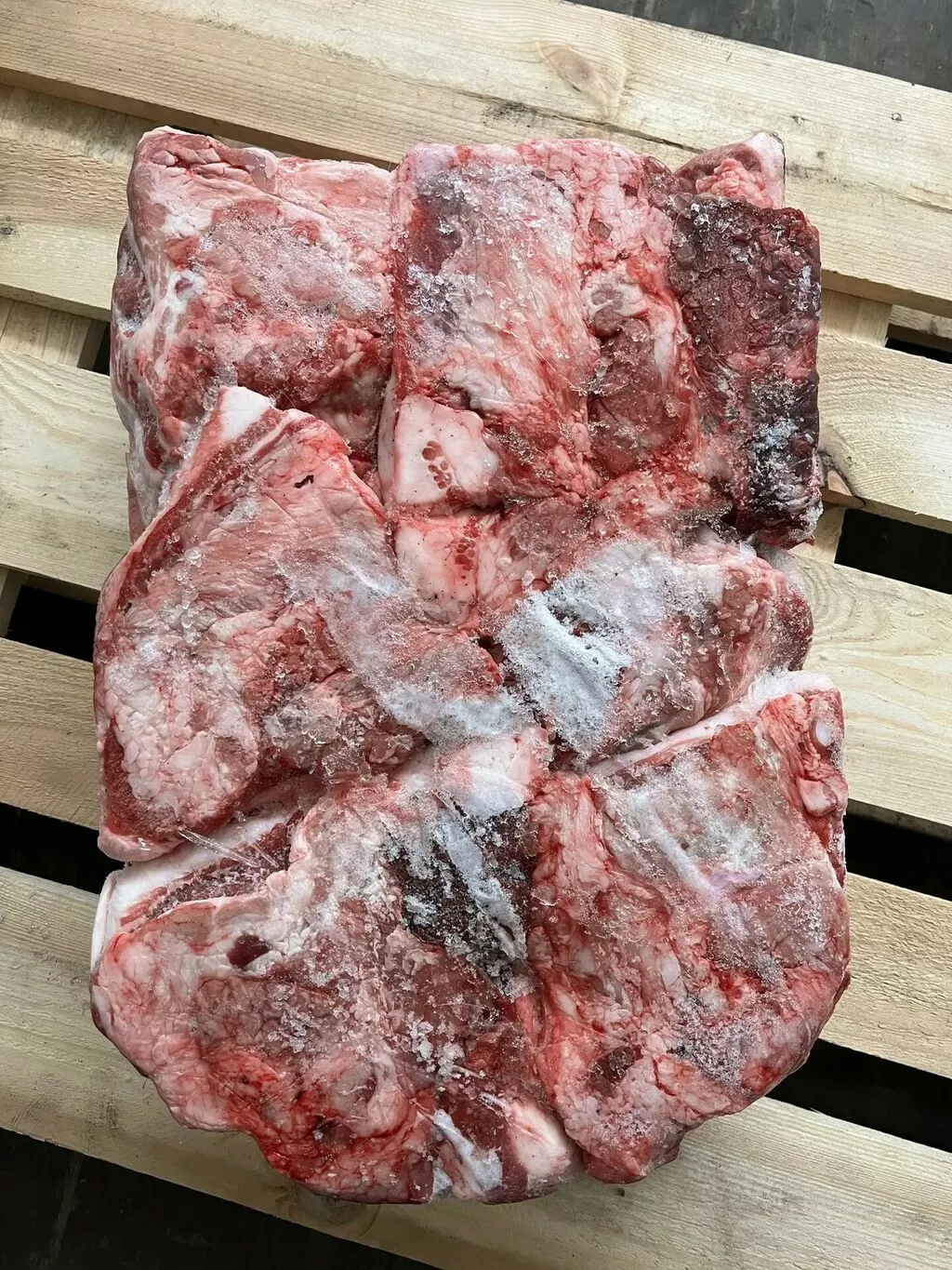 фотография продукта Щека свиная на коже