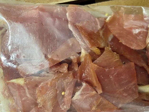 фотография продукта Джерки (мясные чипсы/слайсы/ломтики)